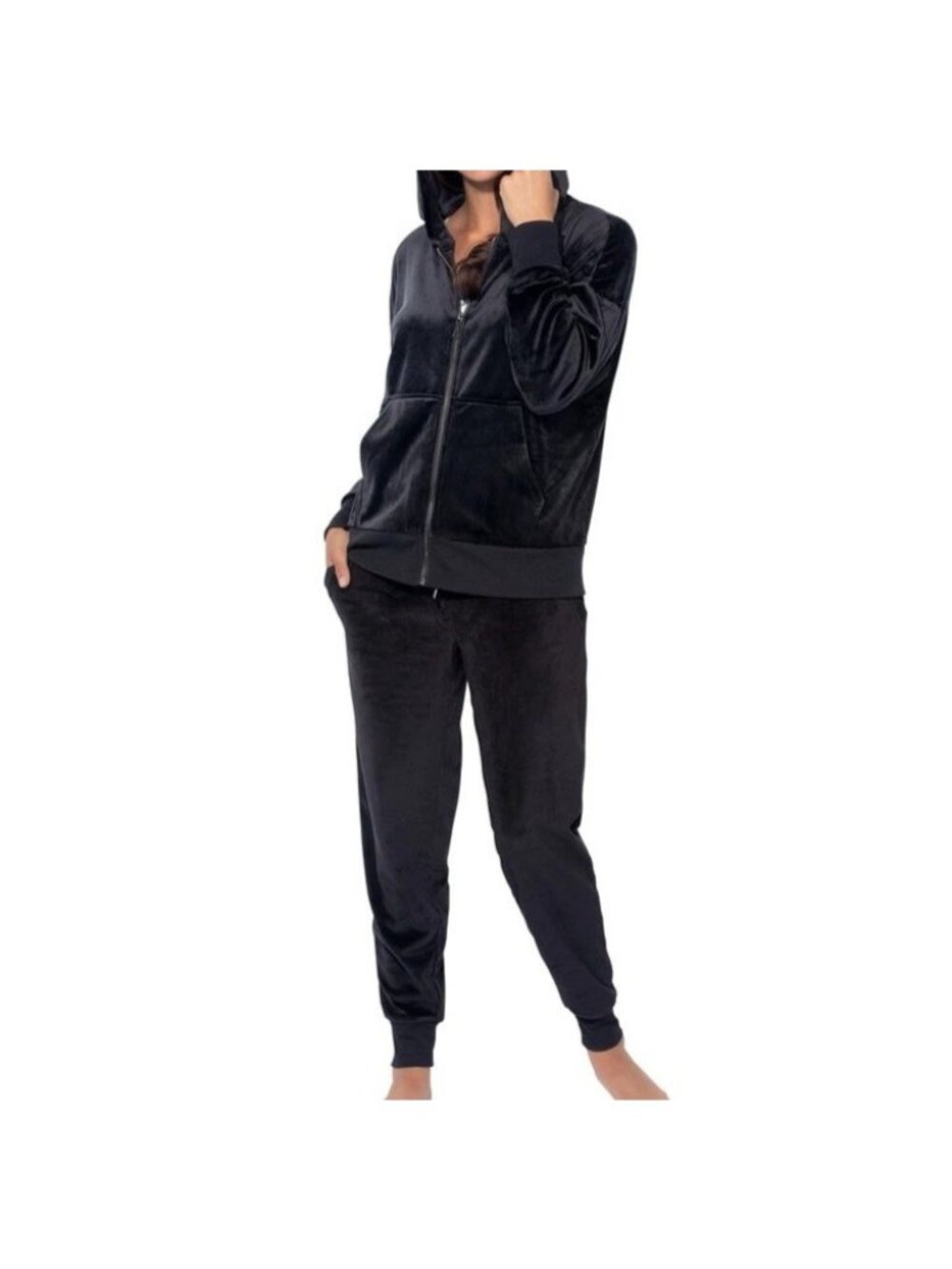 NWT Felina Women’s M Black Velour Hoodie & Jogger Set  Lounge